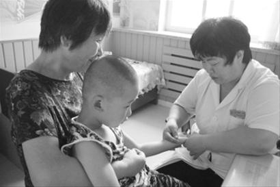 家長(zhǎng)青睞給孩子做小兒推拿