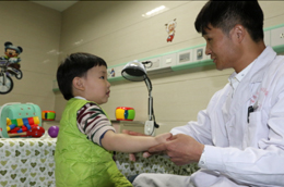 寶雞婦幼保健院兒童發展科小兒推拿、針灸理療業務側記