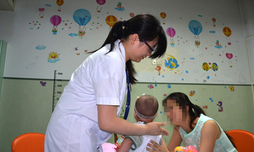 自貢市婦幼保健院兒科開展小兒推拿
